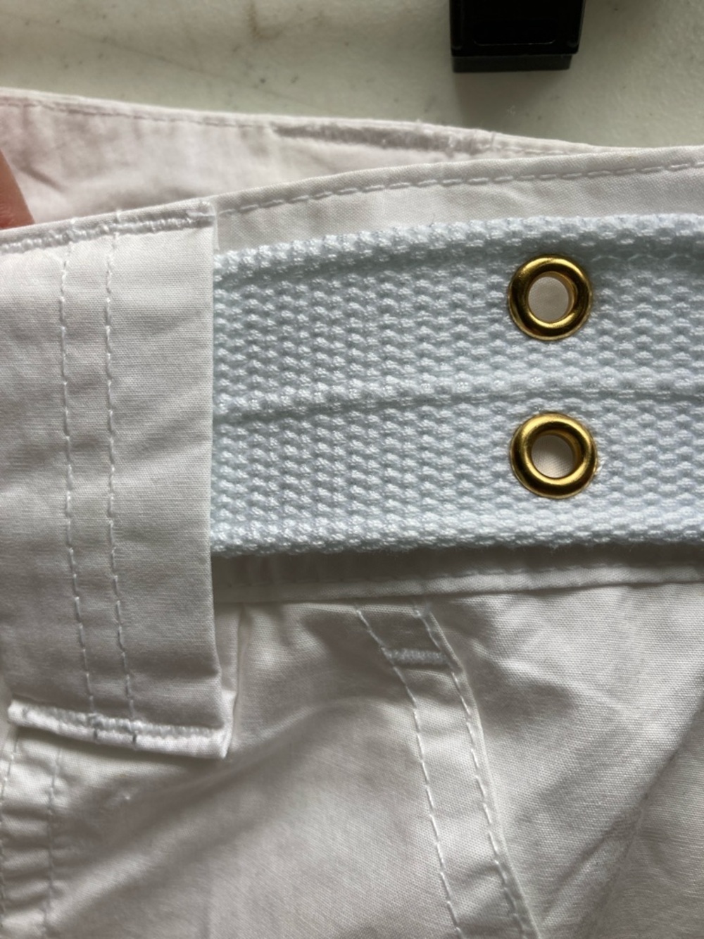 Lauren Ralph Lauren White Cotton Belted Crop Pants with Gold D-Ring - Picture 7 of 11